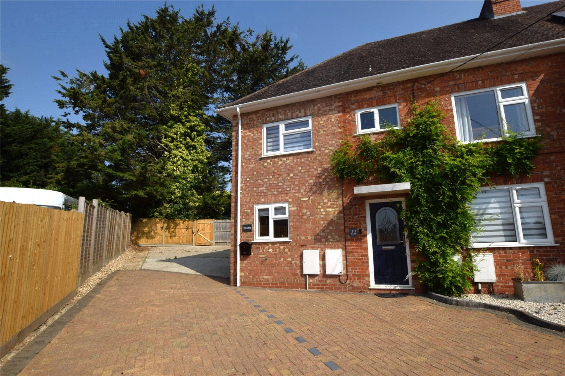 House Edward Road in East Hampshire