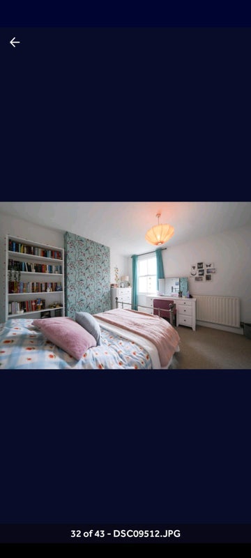 Room Howard Road in Leicester