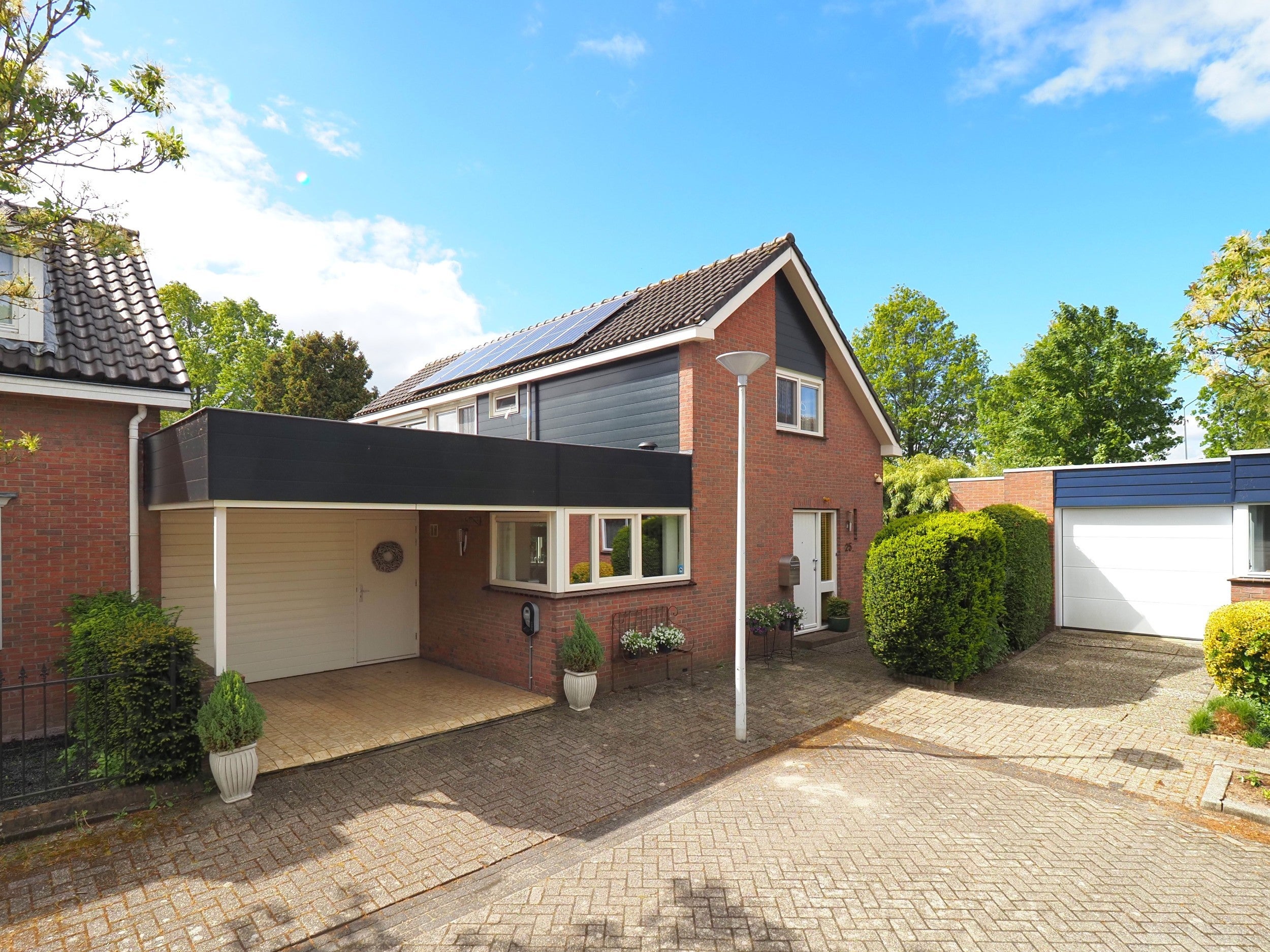 Huis Paltrokmolen 25 in Papendrecht
