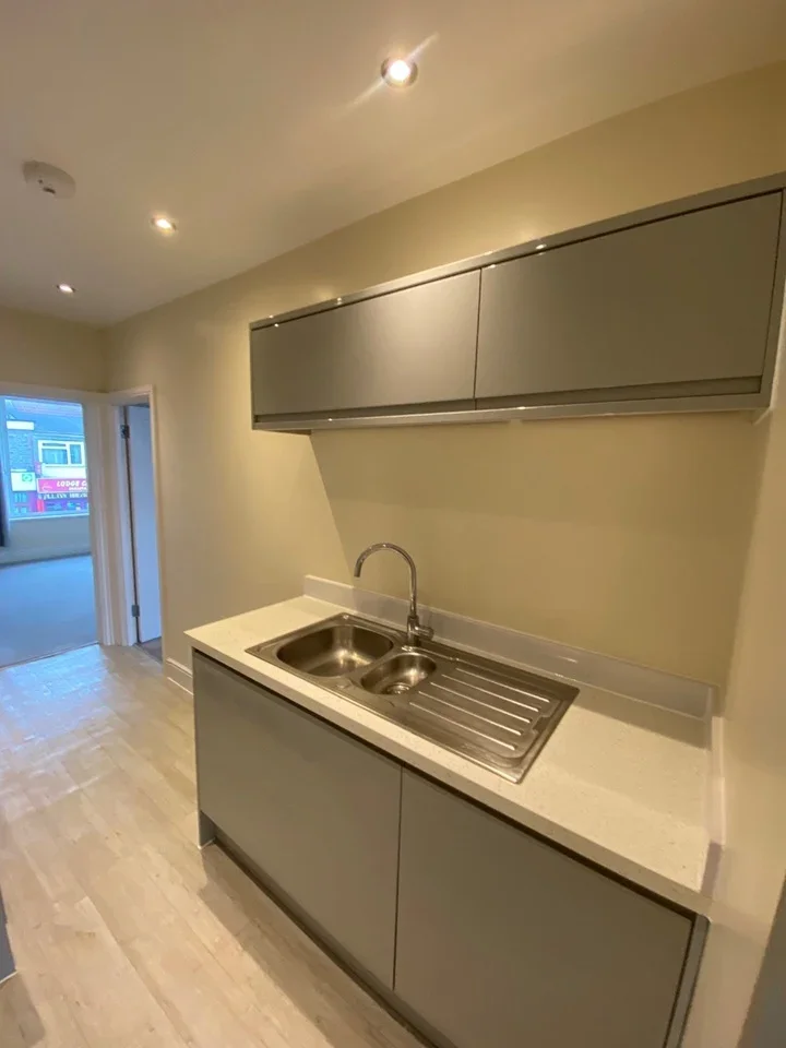 Flat Lodge Causeway in Bristol