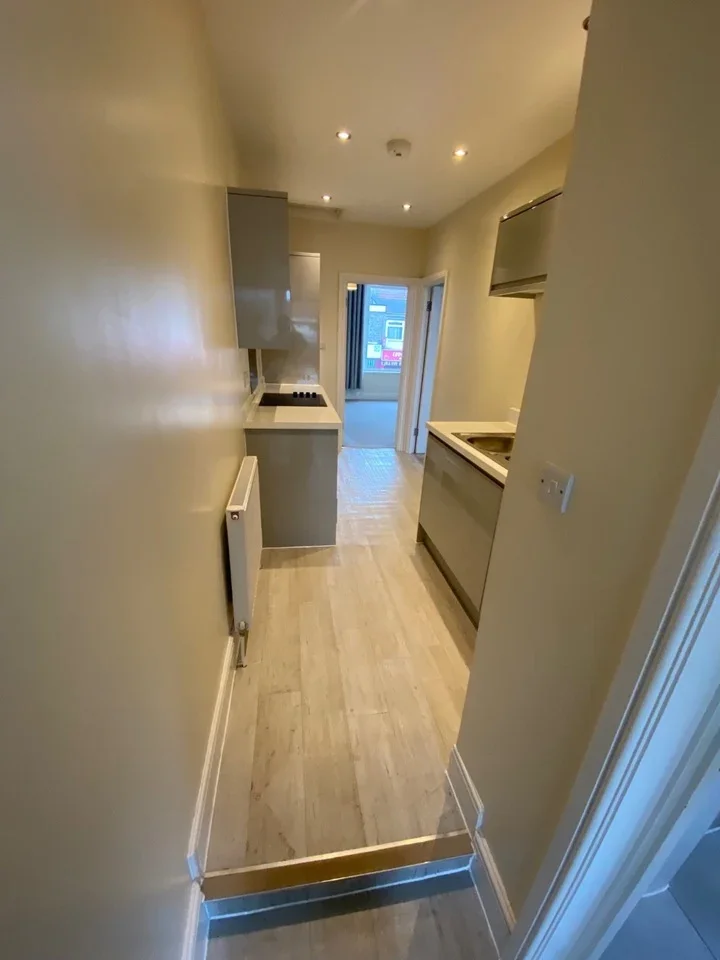 Flat Lodge Causeway in Bristol