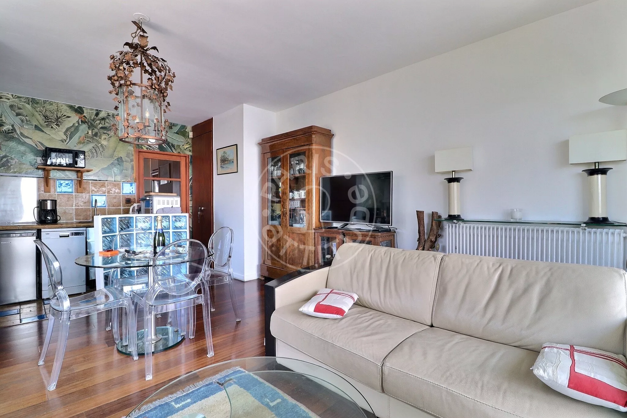 Appartement Rue Mornay à Paris