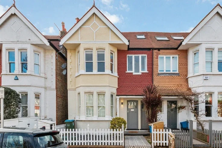 Flat Burlington Avenue in Greater London