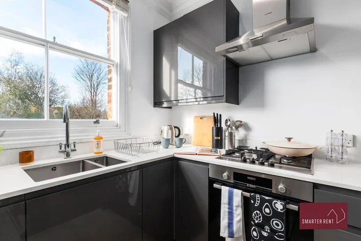 Flat Burlington Avenue in Greater London