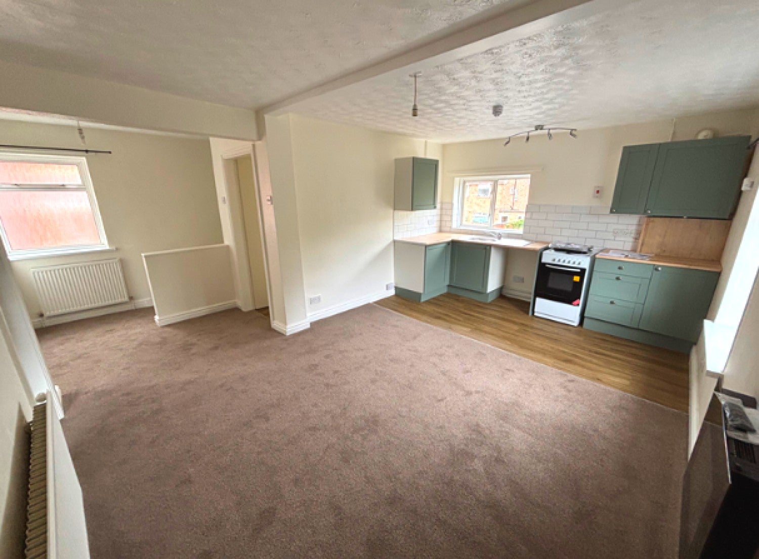 Flat Evesham Road in Redditch