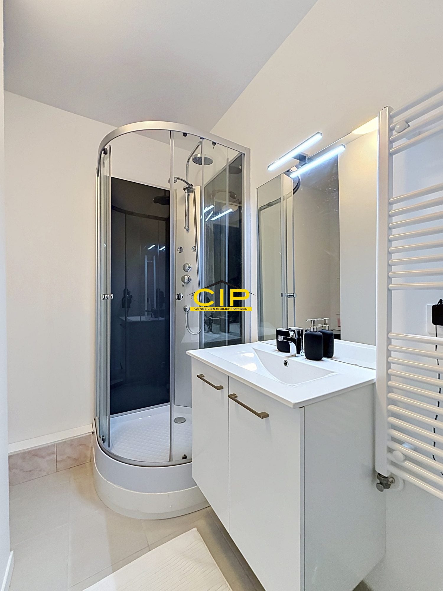 Room Rue de la Butte Verte in Noisy-le-Grand