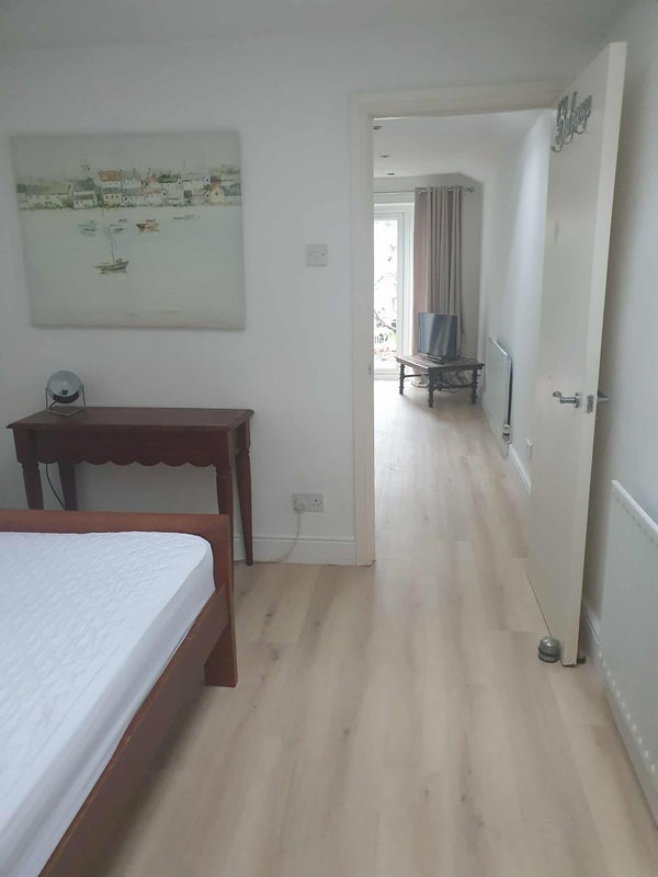 Room Billericay Road in Brentwood