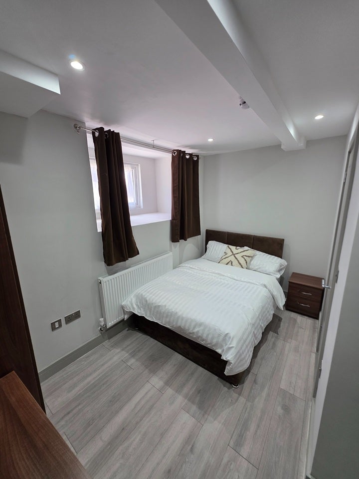 Room Milner Road in Gillingham