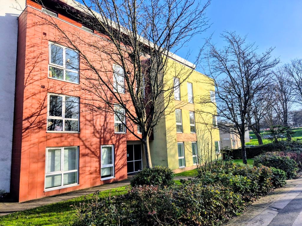 Flat Holborn Approach in Leeds