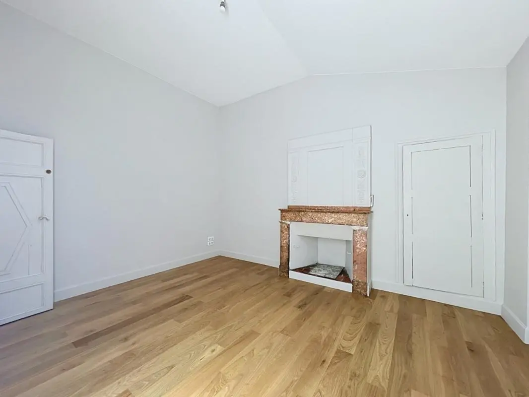Appartement Rue Saint-Antoine du T à Toulouse
