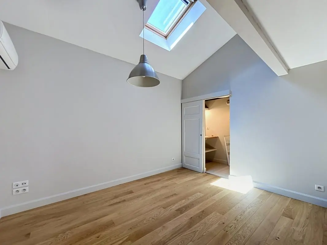 Appartement Rue Saint-Antoine du T à Toulouse