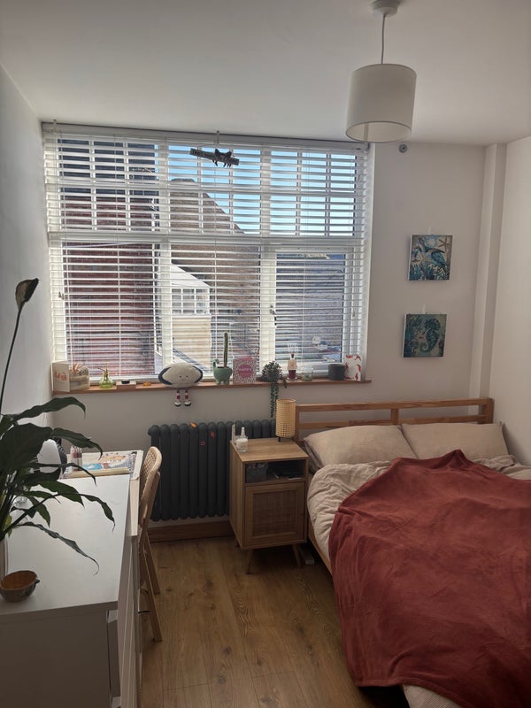 Room Christchurch Road in Bournemouth