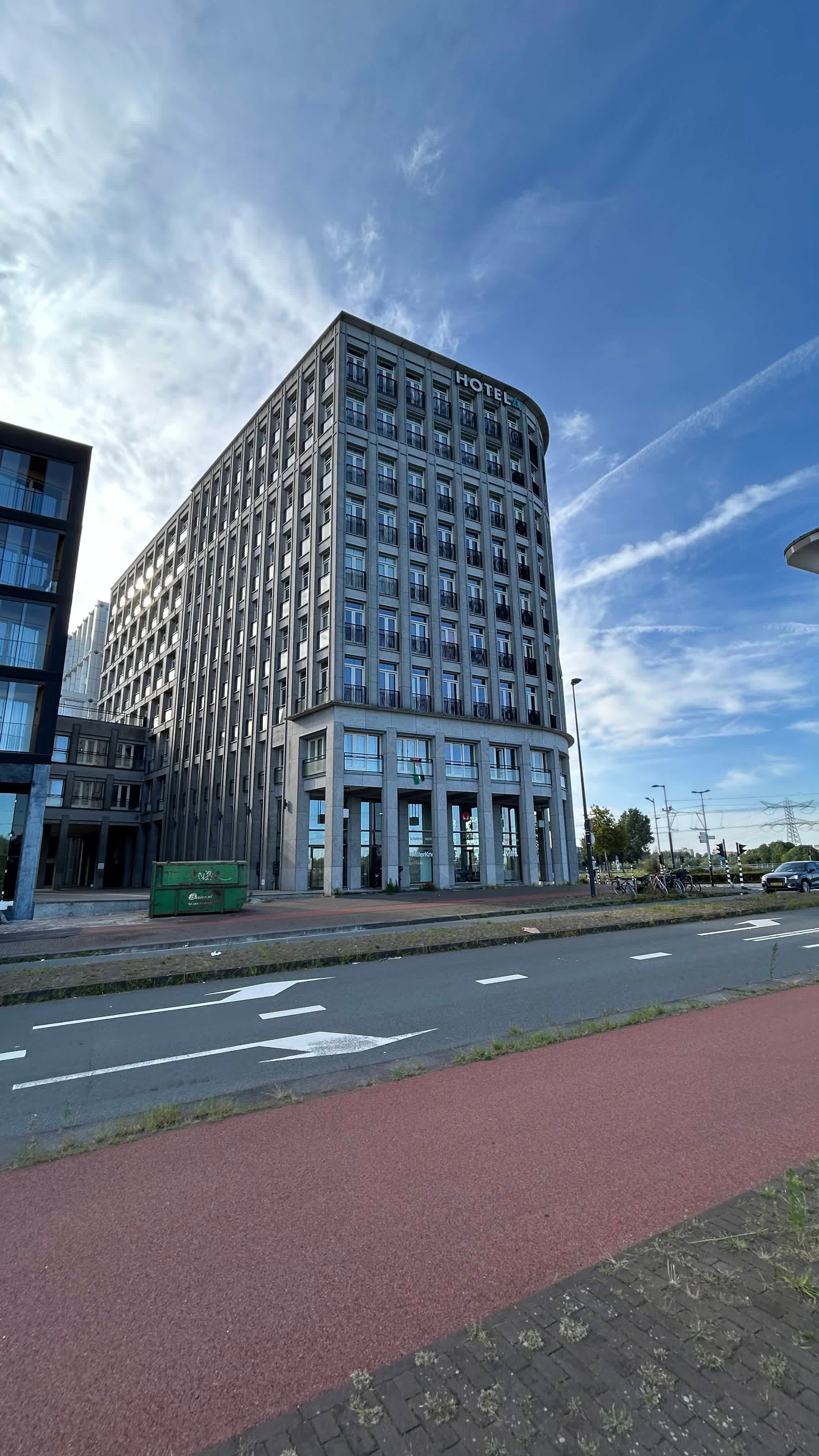 Appartement Cas Oorthuyskade in Amsterdam