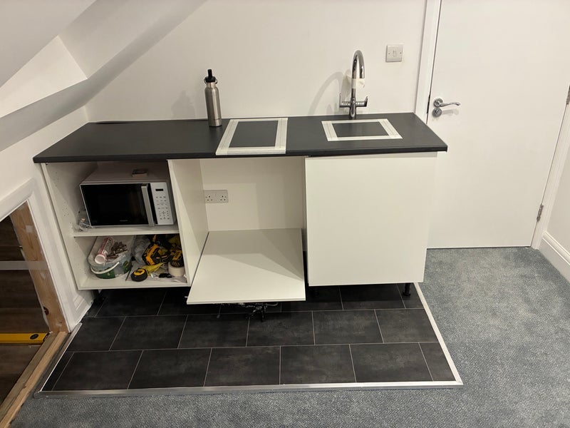 Room Woodstock Avenue in Greater London