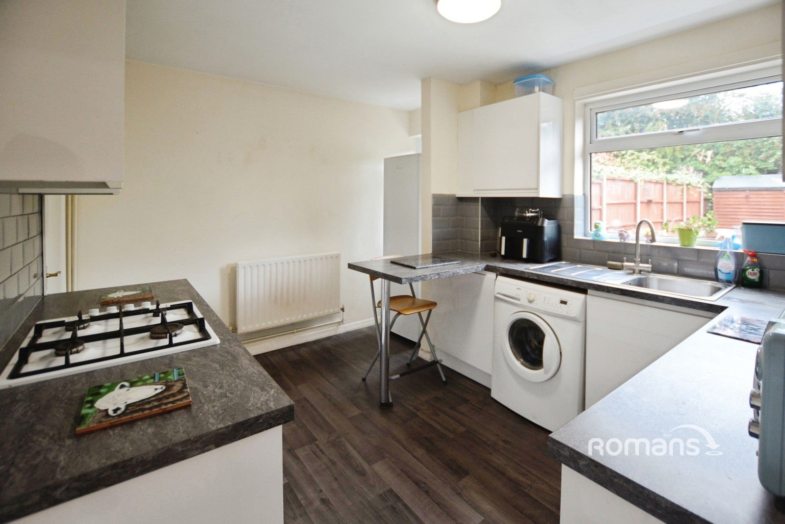 House Savay Close in Denham