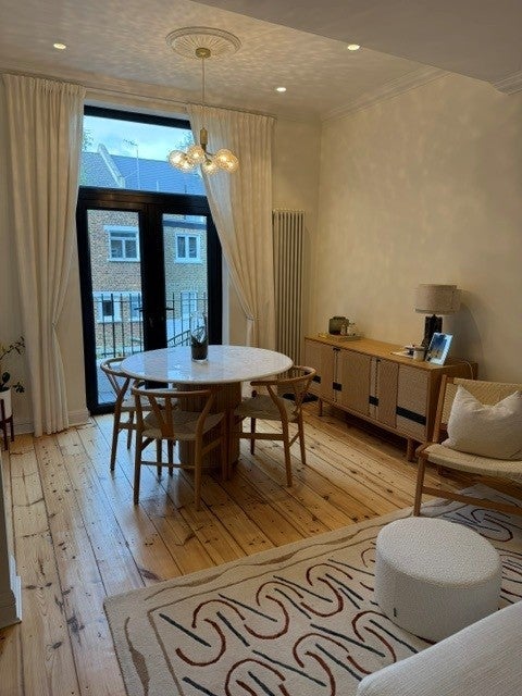 Room Hammersmith Grove in Greater London