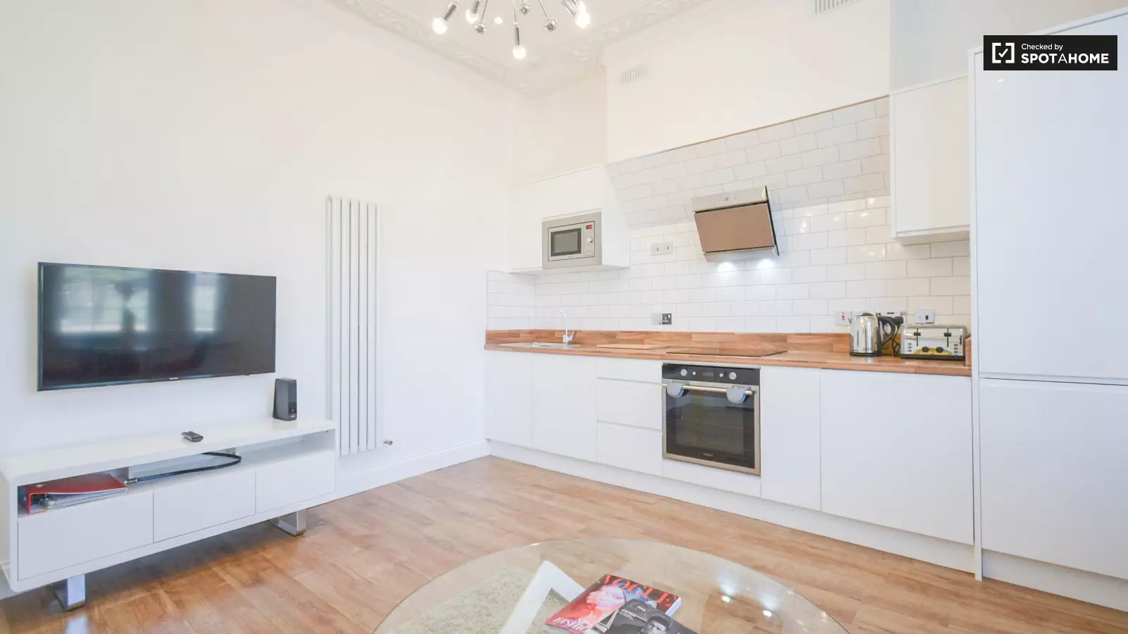Flat Portway in Greater London