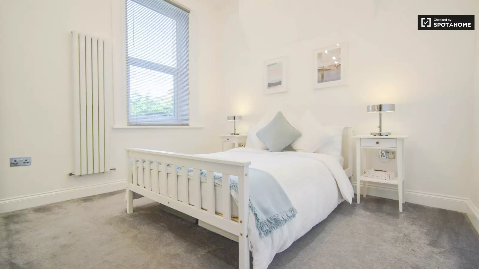 Flat Portway in Greater London