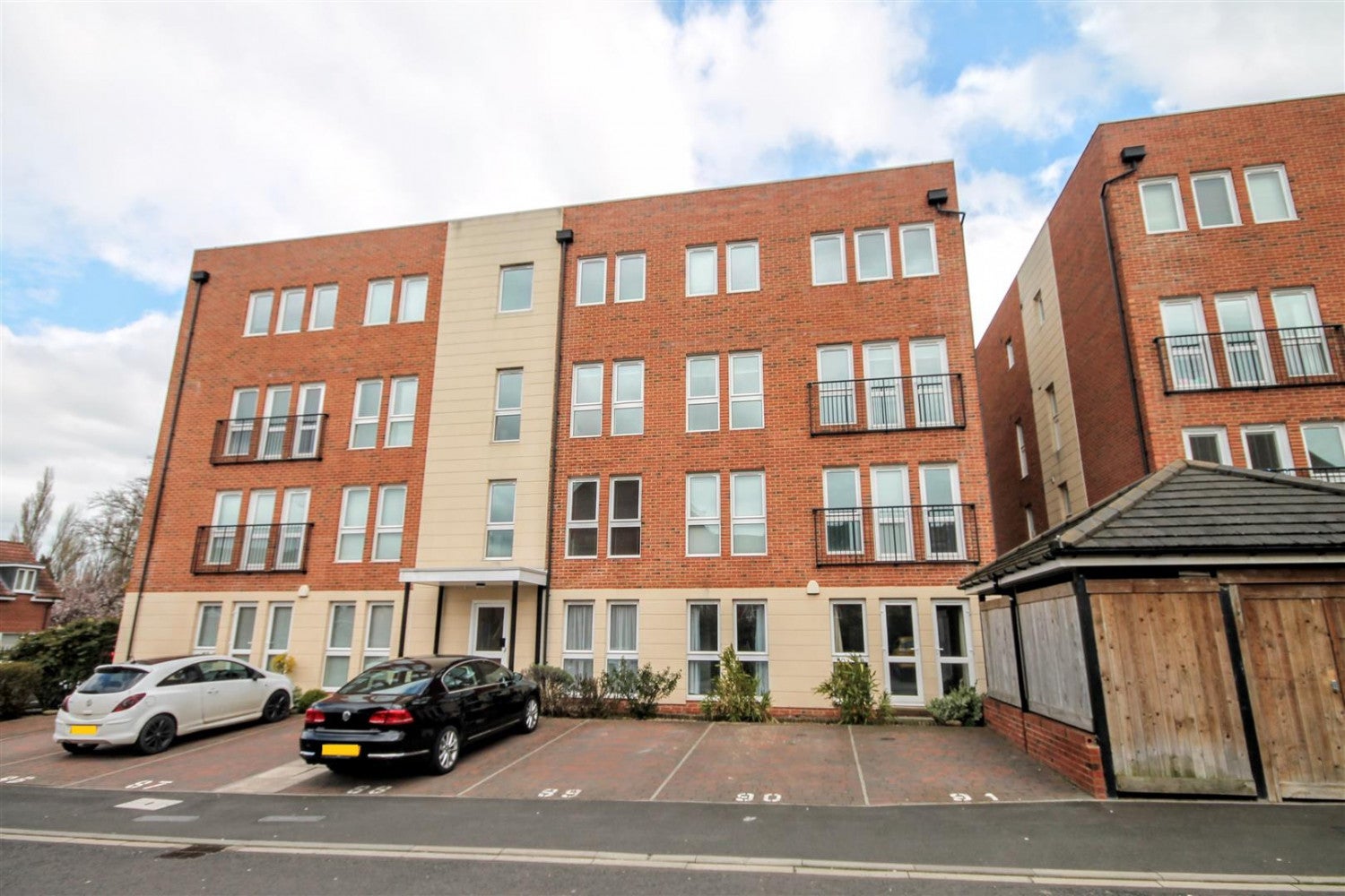 Flat Glaisdale Court in Darlington