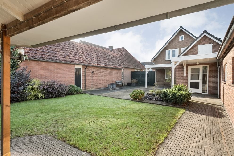 Vrijstaande woning te koop: Beltstraat 8, Weerselo