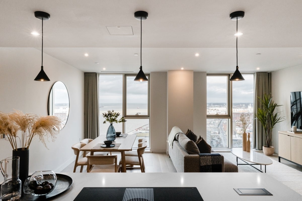 Flat William Jessop Way in Liverpool
