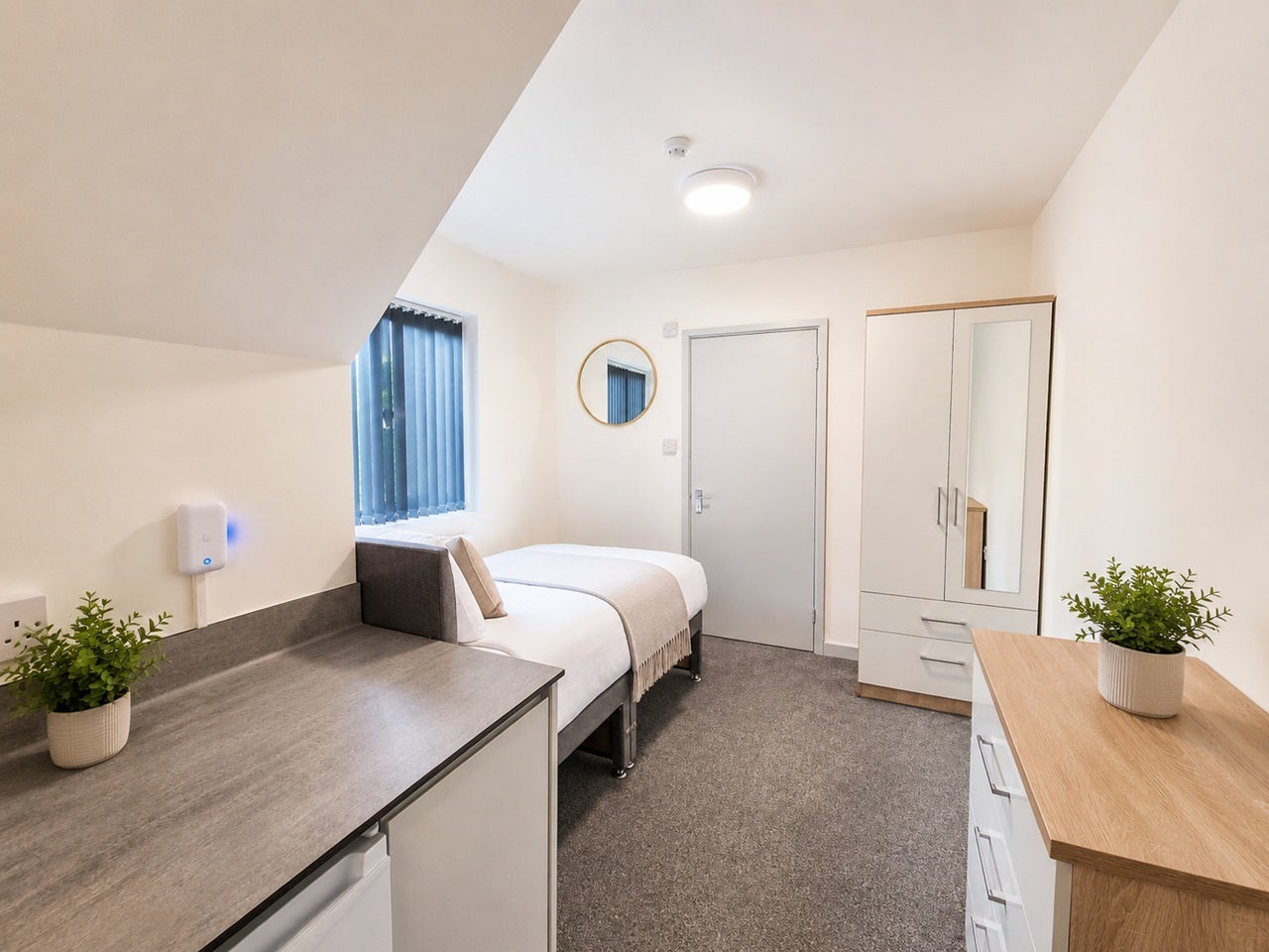 Room Hambury Drive in Birmingham