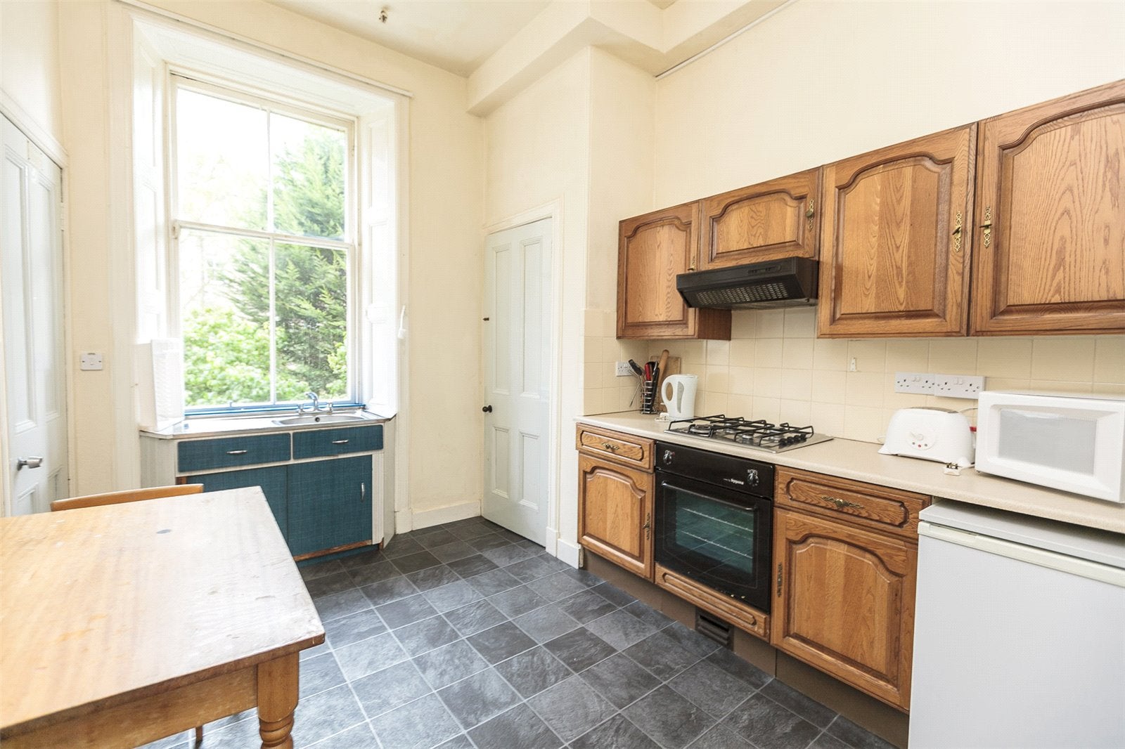 Flat Spottiswoode Road in City of Edinburgh