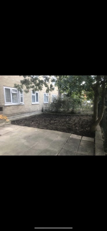 Room Amhurst Road in Greater London