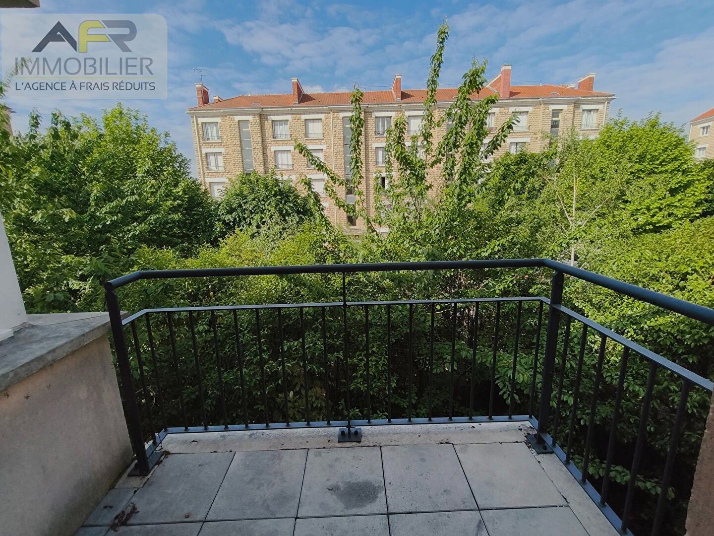 Flat Rue Émile Zola in Bezons