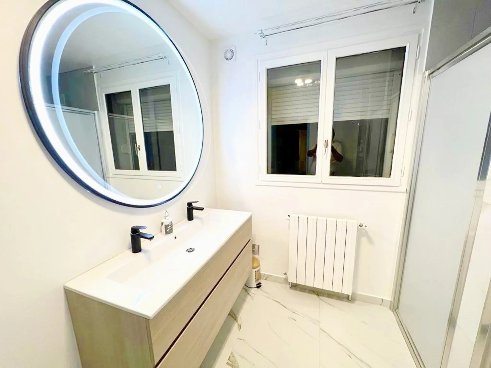 Chambre Rue de Valenciennes à Gagny
