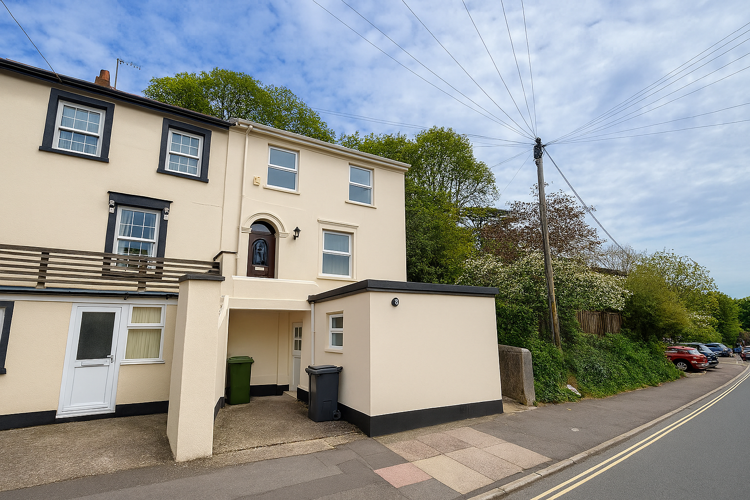 Flat Hele Road in Torquay
