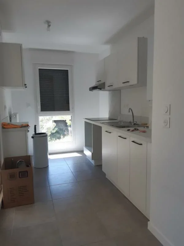 Appartement Rue du Centre Nautique à Rillieux-la-Pape
