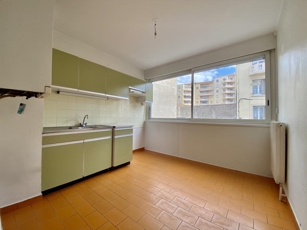 Appartement Rue Antoine Pitarch à Le Puy-en-Velay