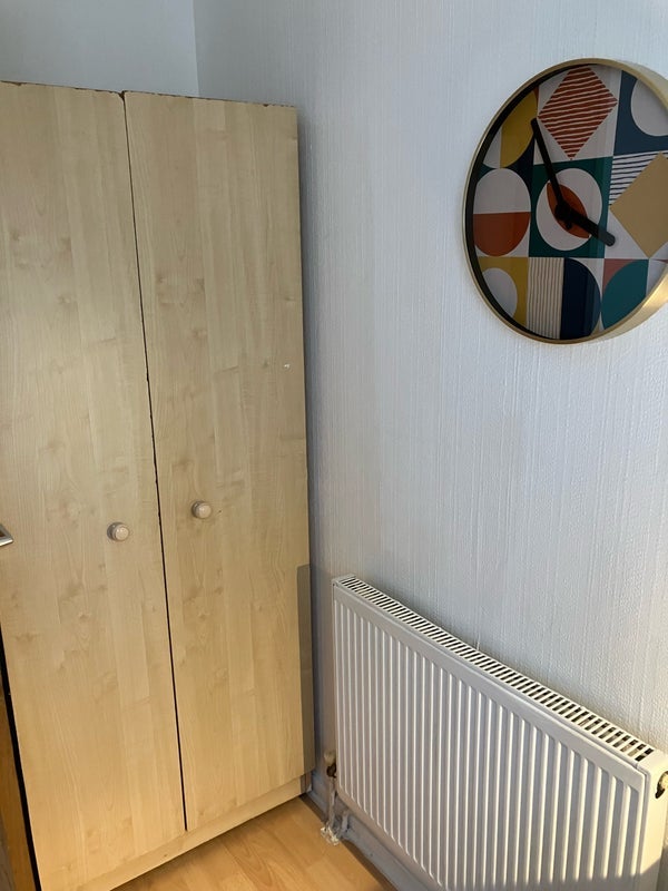 Room Hartsworth Close in Greater London