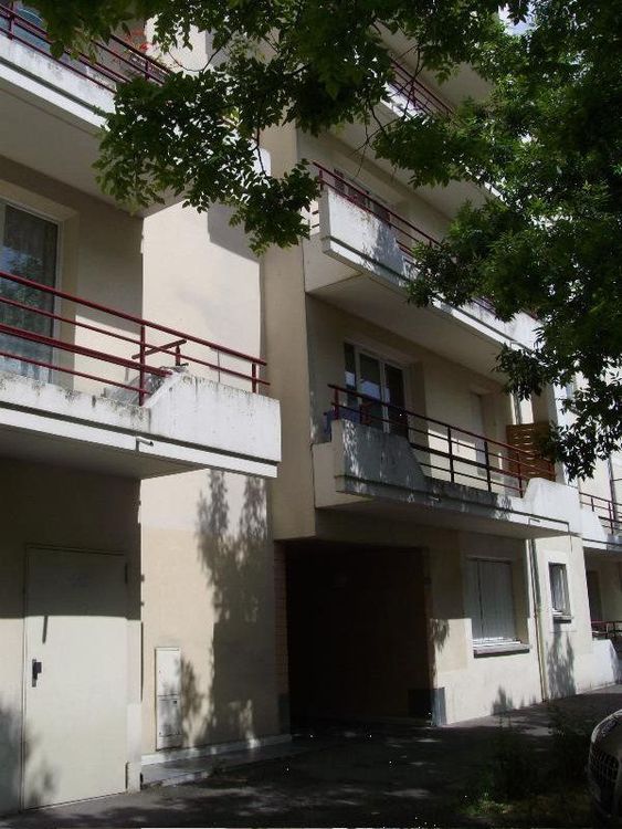 Appartement Avenue Alain Savary à Orléans