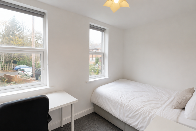 Room Winston Gardens in Leeds