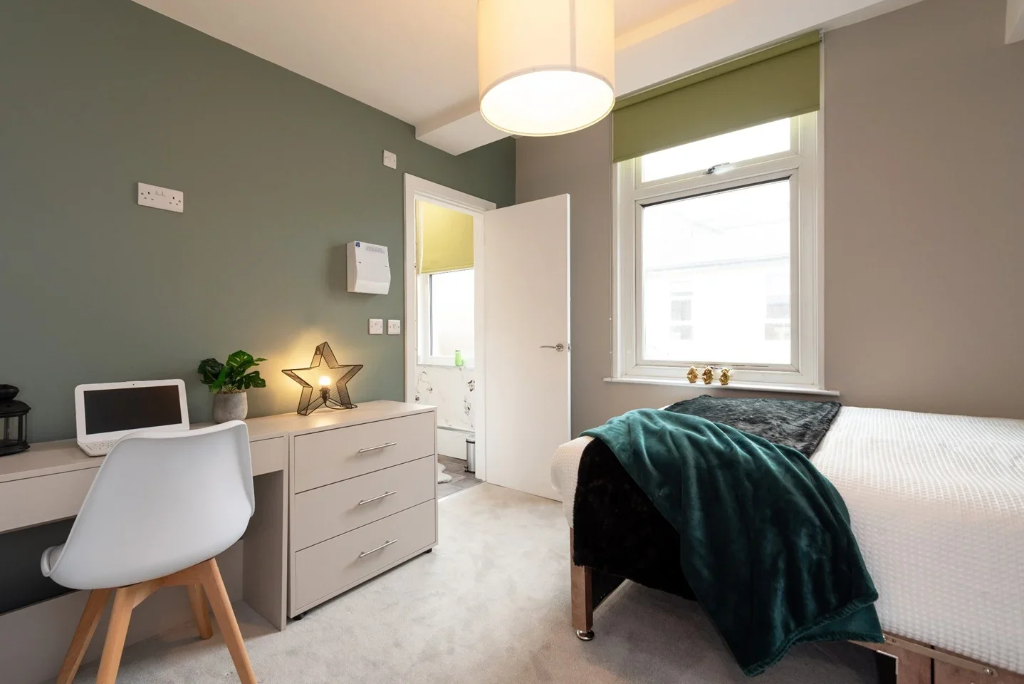 Room North Road in Darlington