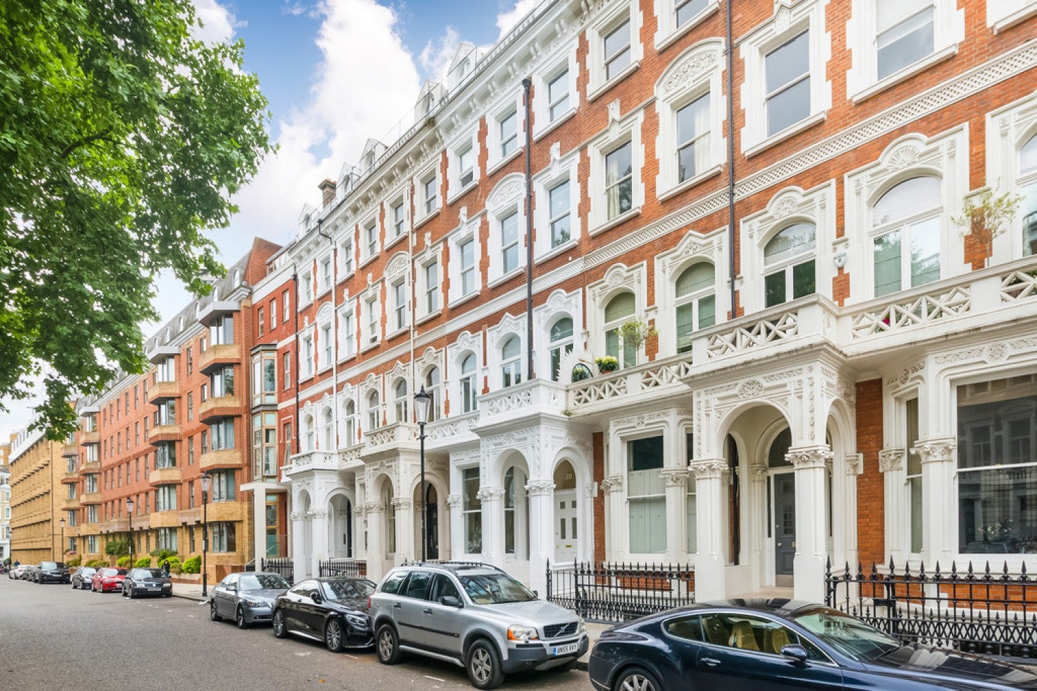 Flat Cromwell Road in Greater London