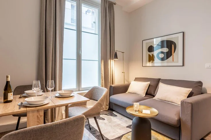 Flat Rue Monsigny in Paris
