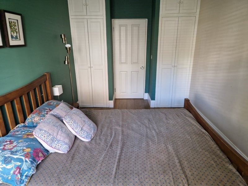 Room Spenser Road in Greater London