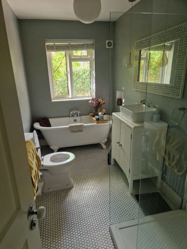 Room Spenser Road in Greater London