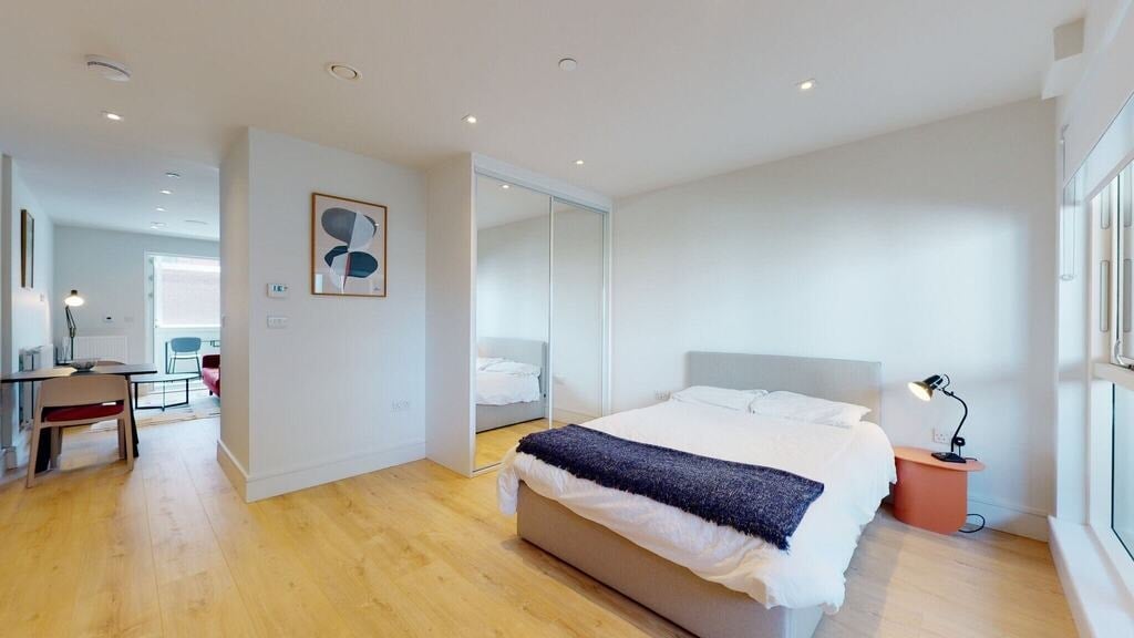 Flat Humphry Repton Lane in Greater London