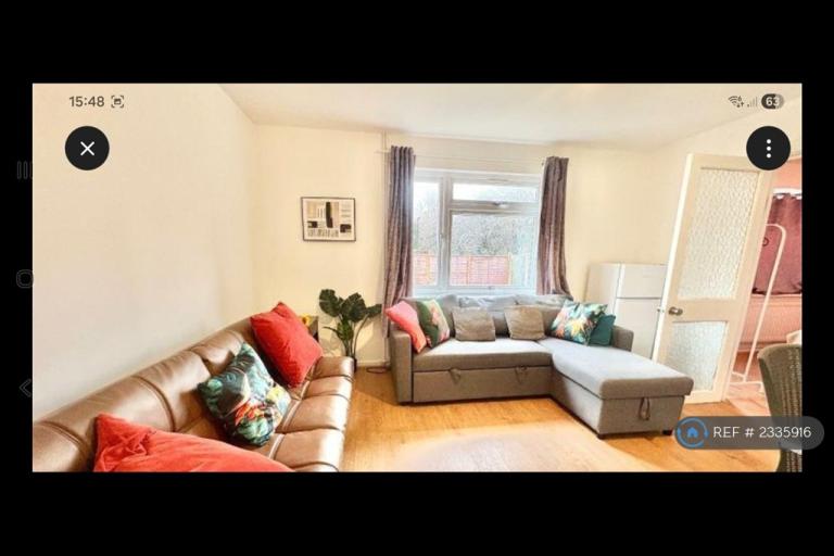 Room Otter Close in Greater London
