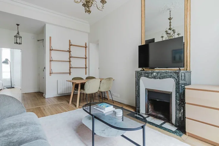 Appartement Rue de Grenelle à Paris