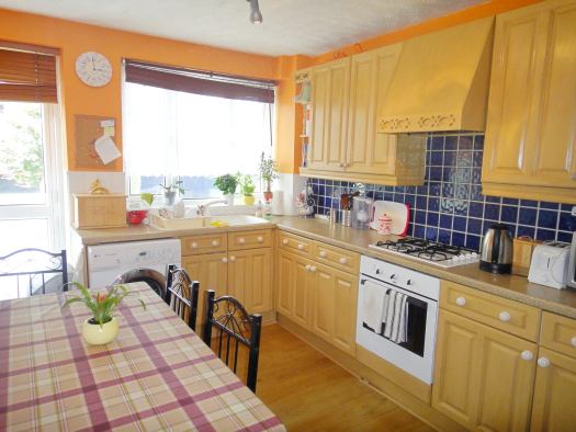 Room Plevna Street in Greater London