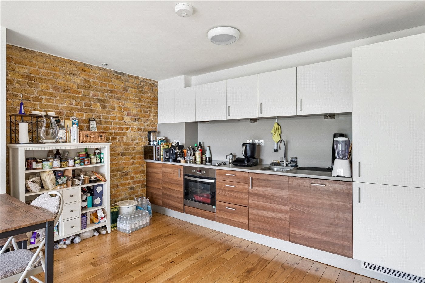 Flat Lolesworth Close in Greater London