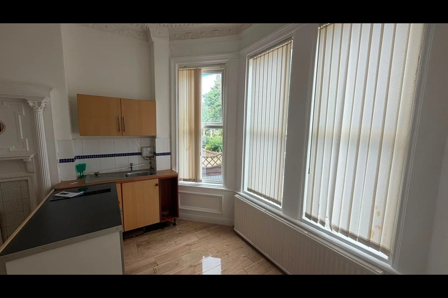 Flat Knowsley Road in Southport