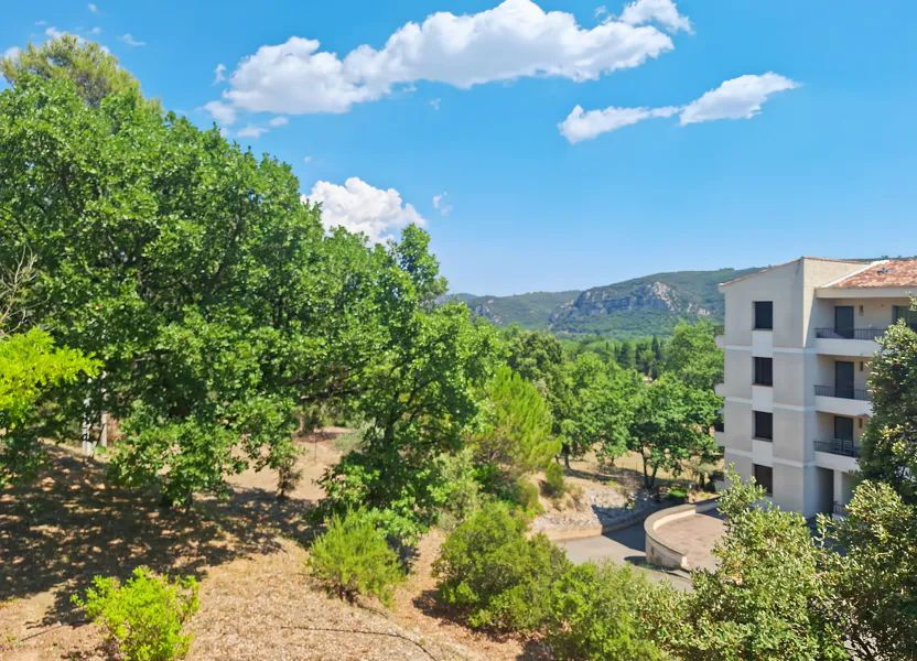 Appartement Avenue des Thermes à Gréoux-les-Bains