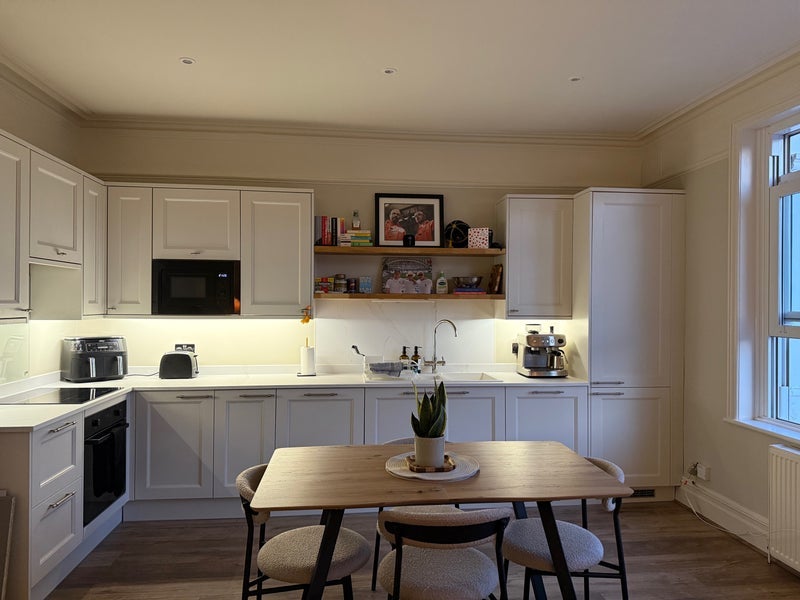 Room Alfriston Road in Greater London