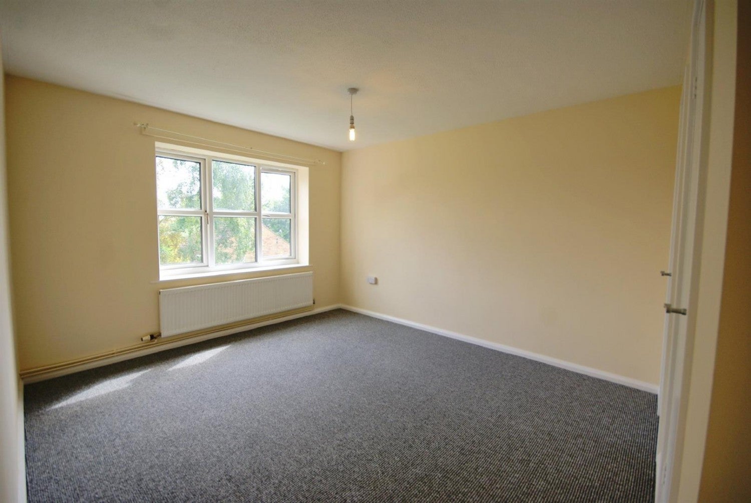Flat Larne Road in Lincoln